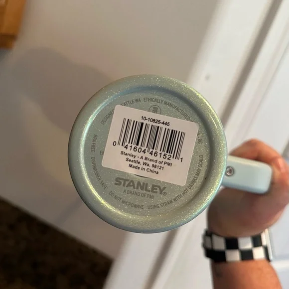 Stanley blueberry milk 40oz - Picture 8 of 14